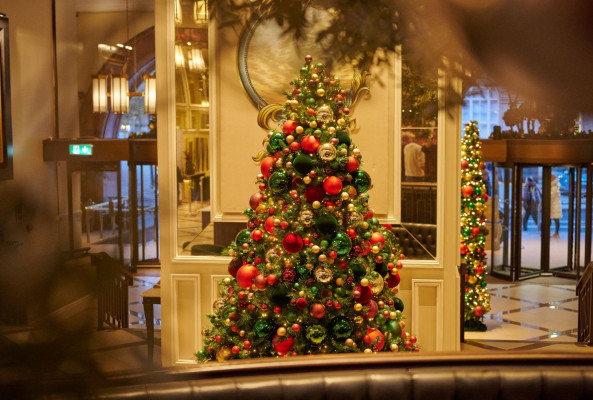 detail shot of Christmas tree with gold and silver decorations