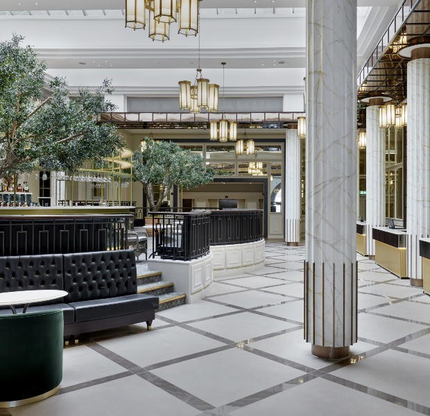 new/lobby_02_600x620.jpg